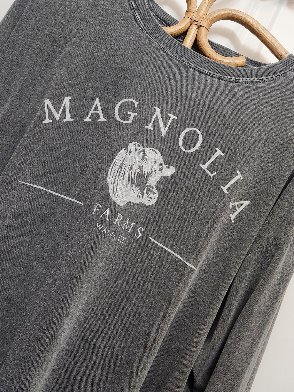 Magnolia Brand, Charcoal Gray Graphic Long-Sleeve Shirt. XL